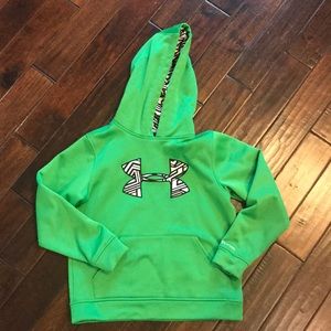 Youth small Under Armour Hoodie
